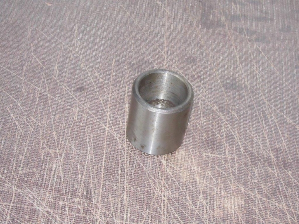 Reparaturbuchse im Achskörper TIH Lenkachse + Vorderachsbock DT Modelle Fiat UTB